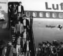 Llegada al aeropuerto de Colonia y de Bonn de los rehenes del vuelo 181 de Lufthansa y de sus rescatadores