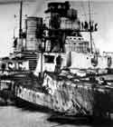 El crucero de batalla alemán Seydlitz desmantelado tras la batalla de Jutlandia
